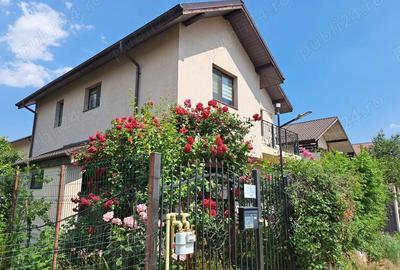 Casă cu 4 camere cu Teren 300 Mp în Central - 10