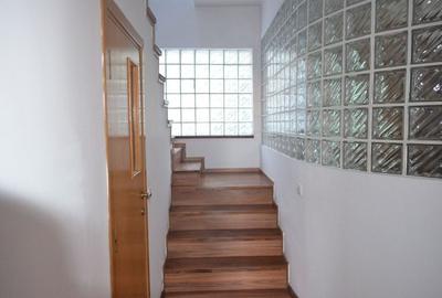 Duplex Cotroceni -spațiu de birouri cu stil, într-un imobil boutique|Arenele BNR Duplex Cotroceni -spațiu de birouri cu stil, într-un imobil boutique|Arenele BNR - 2