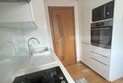 Apartament de vanzare, cu 3 camere, etaj intermediar, decoma - 1