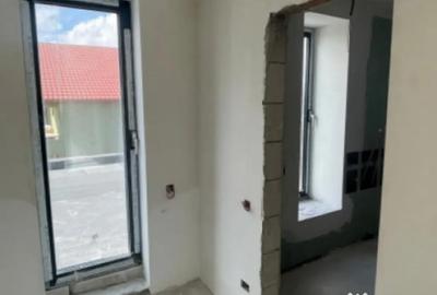 Casă cu 5 camere cu Teren 394 Mp în Agigea - 2