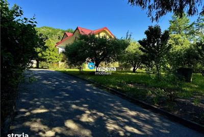 Casă cu 3 camere cu Teren 2553 Mp în Mărgineni - 1