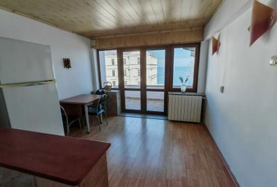 Apartament cu 4 camere decomandat în Central - 5