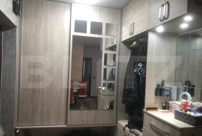 De vanzare apartament , cu 3 camere, 60mp, zona Carpati 2 - 7