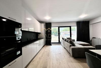 Apartament cu 4 camere semidecomandat, mobilat în Aviației