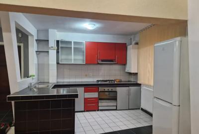 Apartament cu 4 camere decomandat în Traian - 1