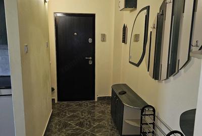 Apartament cu 2 camere decomandat în Centrul Civic - 2