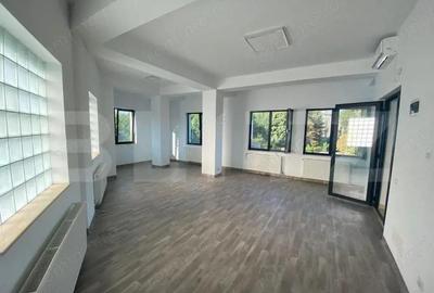 Spa?iu birouri , 60 mp, cladire noua, Central!
