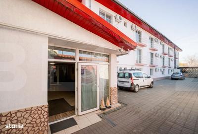 Spațiu comercial, de 1,000 mp, în Central - 2