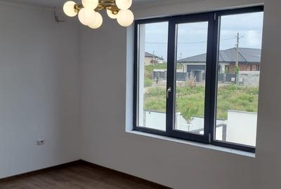 Casă individuală cu 5 camere cu Canalizare în Bârnova - 2