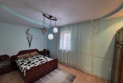 Casa strada Narciselor cu posibilitati multiple de utilizare Casa strada Narciselor cu posibilitati multiple de utilizare - 4