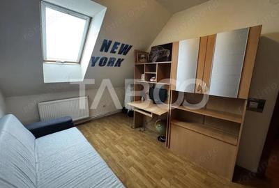 Apartament cu 4 camere decomandat, mobilat în Vasile Aaron - 10