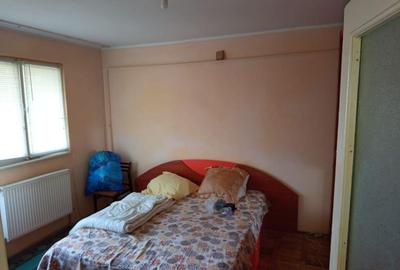 Apartament 3 cam,Sid Vest,et 4,bloc cu pod Apartament 3 cam,Sid Vest,et 4,bloc cu pod - 2