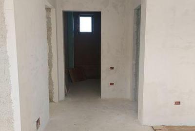 Casă cu 4 camere cu Teren 160 Mp în Central - 7