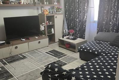Apartament cu 3 camere decomandat în Central - 1
