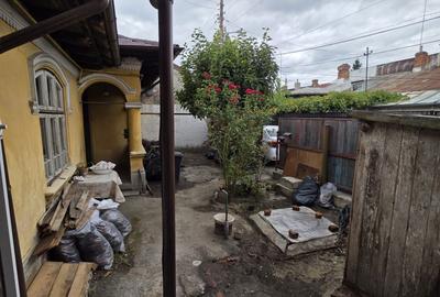 Casă cu 4 camere în Central - 8