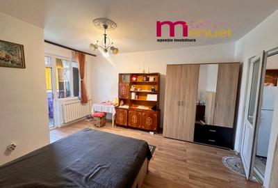 Garsoniera confort 1 , zona Piata Noua,etaj 3 - 2