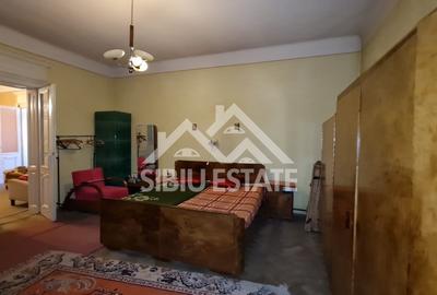 Apartament spatios la casa , 3 camere, zona Piata Cibin - 3