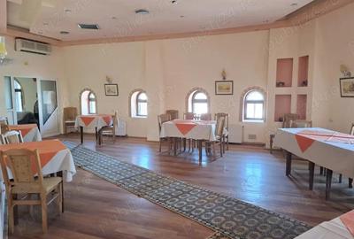 Hotel ultracentral de vanzare , ideal investitie! Hotel ultracentral de vanzare , ideal investitie! - 3