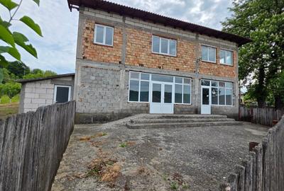 Casă cu 5 camere cu Teren 414 Mp în Frâncești - 19