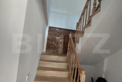 Casă cu 7 camere cu Canalizare în Săcele - 1