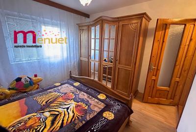 Apartament 3 camere ,zona E3 - 10