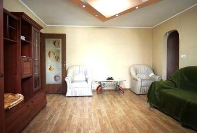 Apartament cu 2 camere semidecomandat în Micro 11 - 3