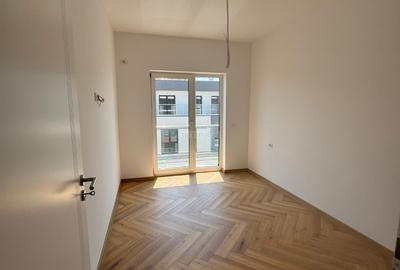 Penthouse cu 3 camere decomandat în Torontalului - 9