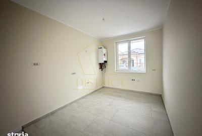 Casă cu 4 camere cu Teren 270 Mp în Girocului - 13