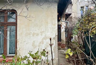 Teren  + Casa demobilabila sau renovabila pe Calea Serban Voda - 2