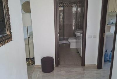 Casă cu 4 camere cu Canalizare în Central - 13