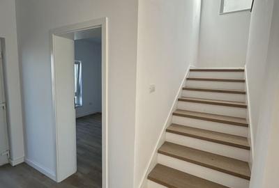 Duplex despartit prin spatiu tehnic - 11