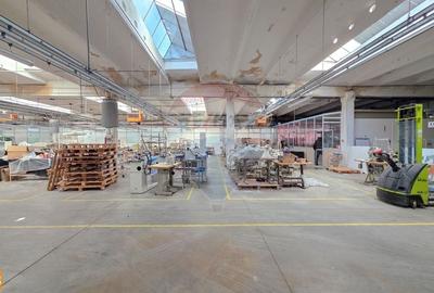 Spațiu industrial, de 5,211 mp, în Central - 45