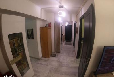 Apartament cu 4 camere decomandat în Uiești - 6
