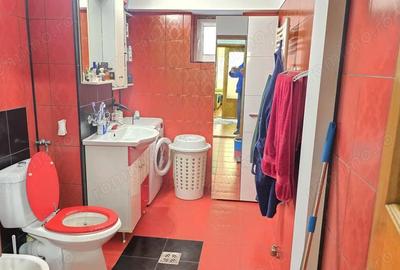 Apartament cu 3 camere decomandat în 22 Decembrie - 6