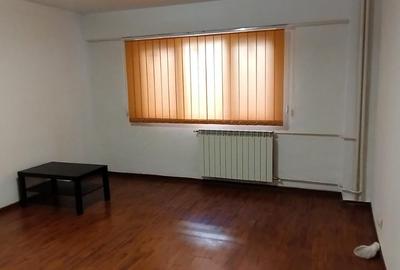 Garsonieră decomandată în Unirii - 4