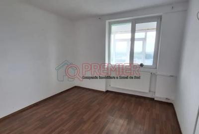 Apartament cu 3 camere decomandat în Giurgiului - 3