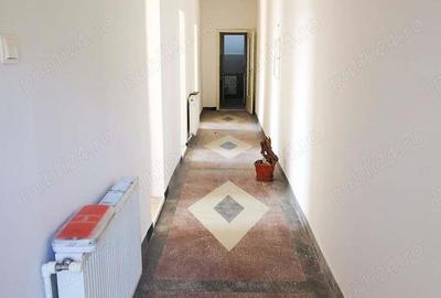 Inchiriere vanzare hala spatiu comercial sau de productie spatiu birouri - 15