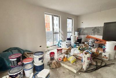 Apartament cu 2 camere, loc de parcare si gradina , bloc ...