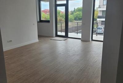 Spatiu Birouri | 550 mp | Damaroaia | 8 locuri parcare | - 1