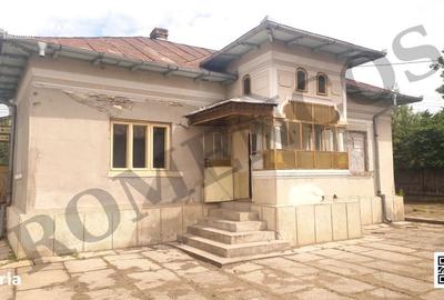 Casă cu 4 camere în Crintești - 15