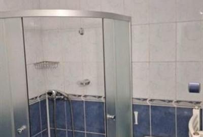 Corp de casa cu posibilitate de mansardare, 45mp, curte interioara, str Lunga, B - 4