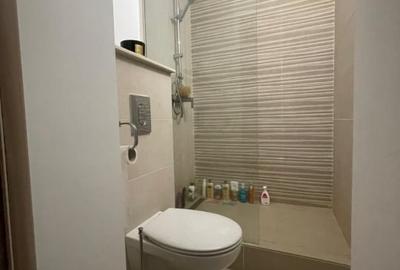 Apartament cu 3 camere decomandat, mobilat în Micro 3 - 5