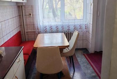 Apartament cu 2 camere semidecomandat în Decebal - 2