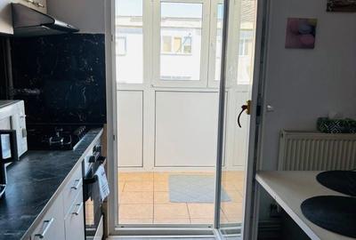 Apartament cu 2 camere decomandat în Central - 4