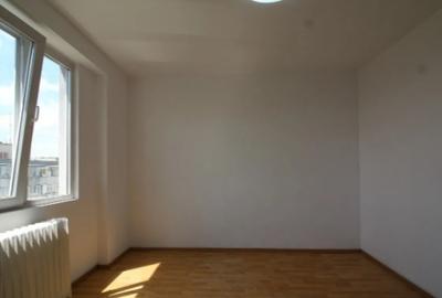 Tineretului Metrou, PIATA NORILOR ,TIMPURI Noi Amenajat,LIBER! - 6