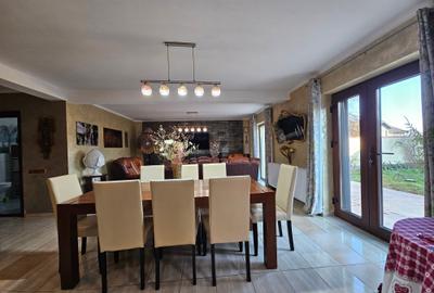 Casa de Vanzare P+1 In Agigea Teren 400mp Garaj - 3