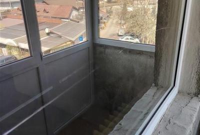 Garsonieră decomandată în Valenta - 7