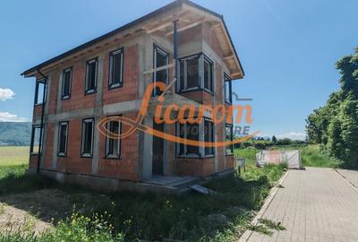 Casă individuală cu 3 camere cu Canalizare în Sud-Est - 22