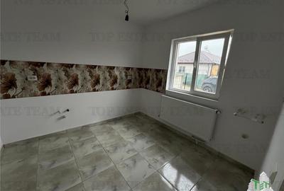 Casa finalizata 4 camere pompa de caldura in Ciorogarla - 6