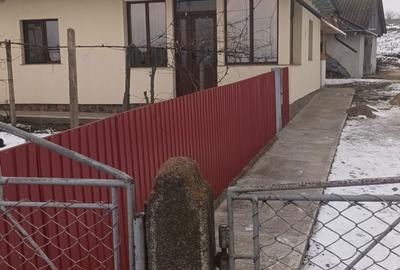 Casă cu 3 camere în Bozieni - 1